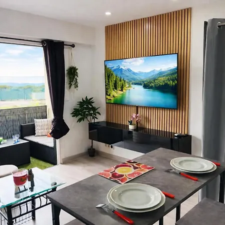 Appartement Ecrin Vue - Piscine & Terrasse - Proche Plages Antibes